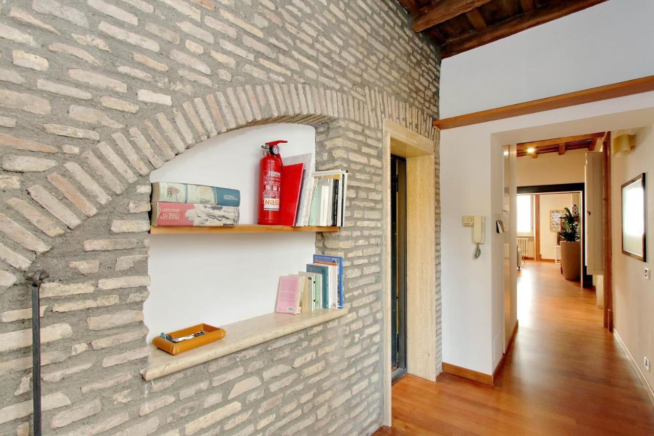 Ych-Farnese Charme Apartman Róma Kültér fotó